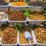 dried-fruits-and-nuts-3435716_640